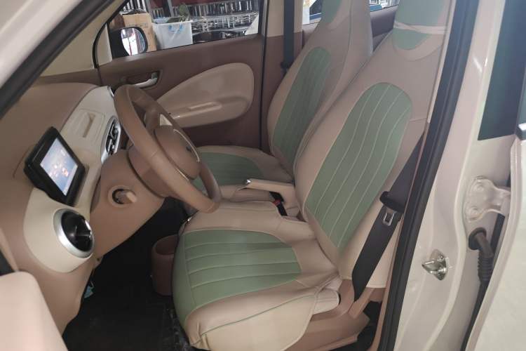 Used Wuling Hongguang MINIEV 2025 Four-Door Version Advanced Edition Left Front Seat