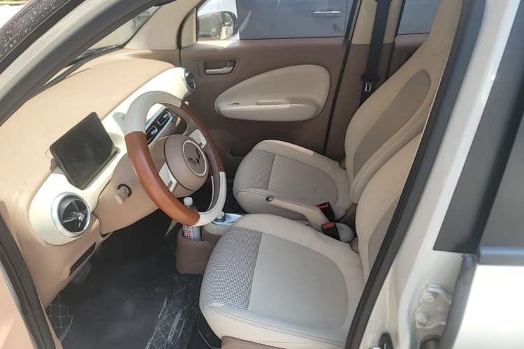 Used Wuling Hongguang MINIEV 2025 Four-Door Version Advanced Edition Left Front Seat