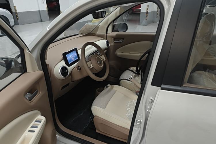 Used Wuling Hongguang MINIEV 2025 Four-Door Version Advanced Edition Left Front Seat