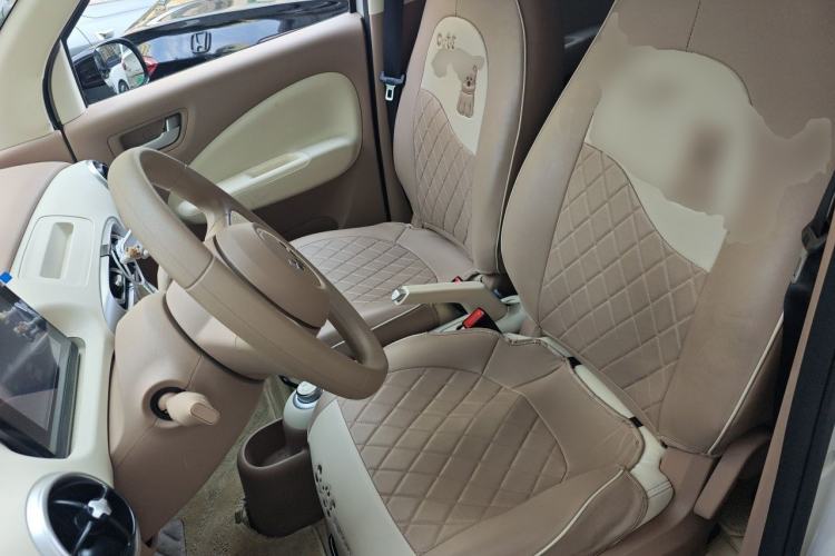Used Wuling Hongguang MINIEV 2025 Four-Door Version Advanced Edition Left Front Seat