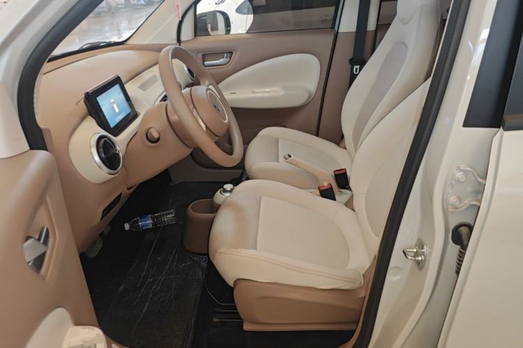 Used Wuling Hongguang MINIEV 2025 Four-Door Version Advanced Edition Left Front Seat