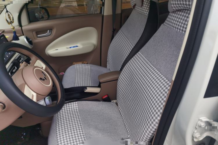 Used Wuling Hongguang MINIEV 2025 Four-Door Version Advanced Edition Left Front Seat