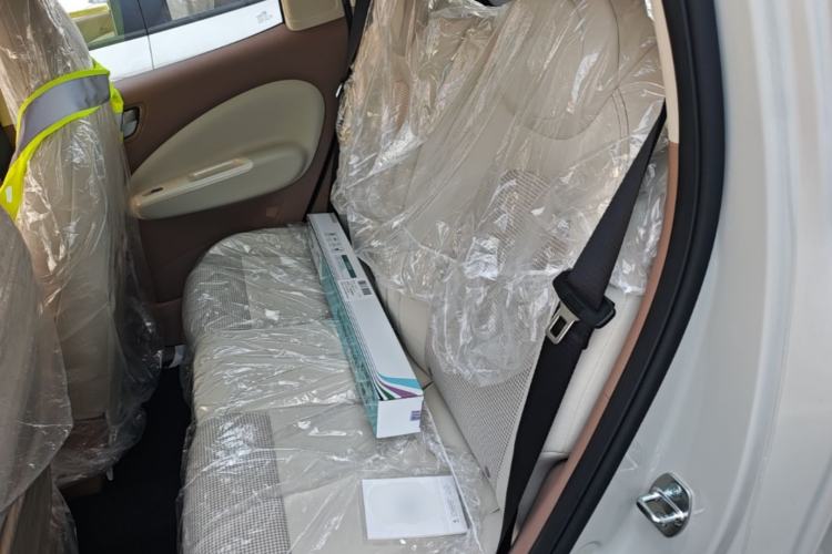 Used Wuling Hongguang MINIEV 2025 Four-Door Version Advanced Edition Left Rear Seat