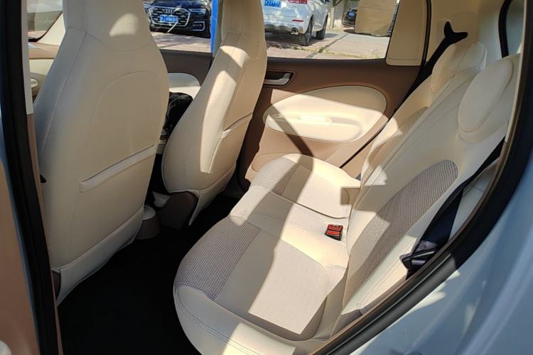 Used Wuling Hongguang MINIEV 2025 Four-Door Version Advanced Edition Left Rear Seat