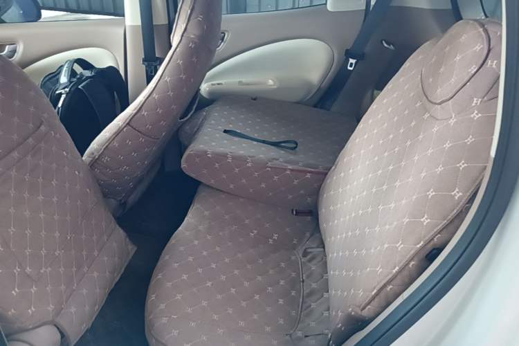 Used Wuling Hongguang MINIEV 2025 Four-Door Version Advanced Edition Left Rear Seat