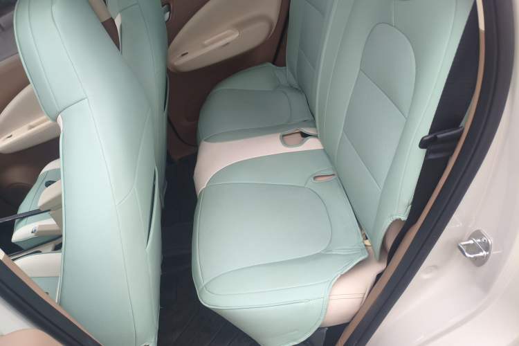 Used Wuling Hongguang MINIEV 2025 Four-Door Version Advanced Edition Left Rear Seat
