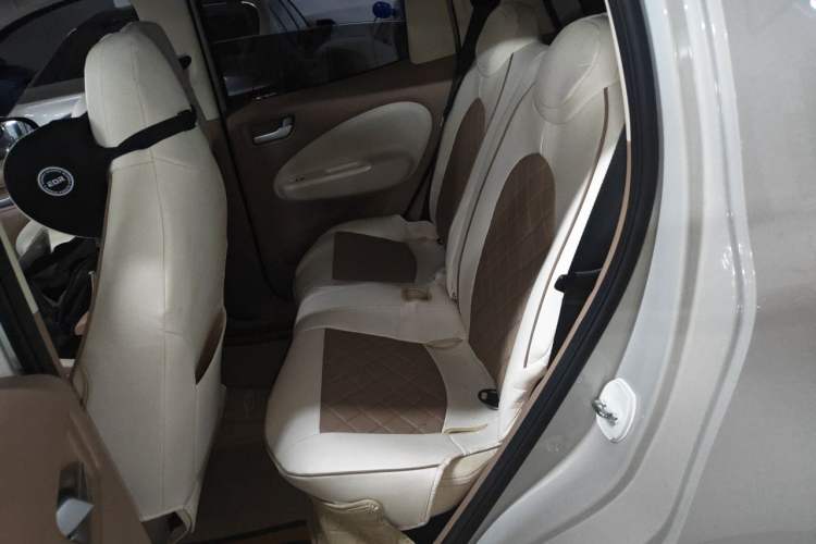 Used Wuling Hongguang MINIEV 2025 Four-Door Version Advanced Edition Left Rear Seat