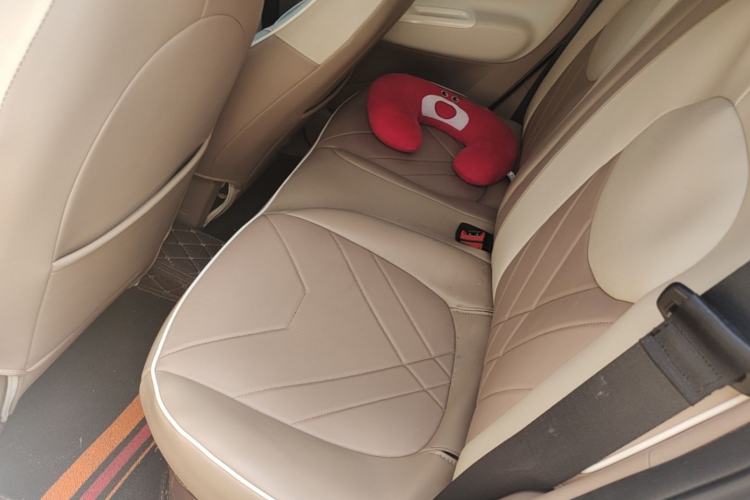 Used Wuling Hongguang MINIEV 2025 Four-Door Version Advanced Edition Left Rear Seat