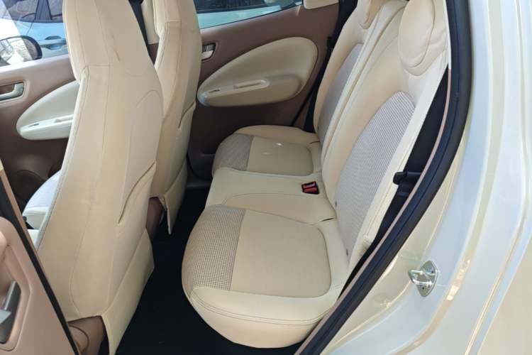 Used Wuling Hongguang MINIEV 2025 Four-Door Version Zhenxiang+ Edition Left Rear Seat