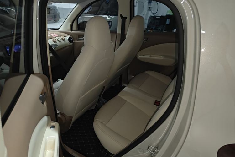Used Wuling Hongguang MINIEV 2025 Four-Door Version Advanced Edition Left Rear Seat