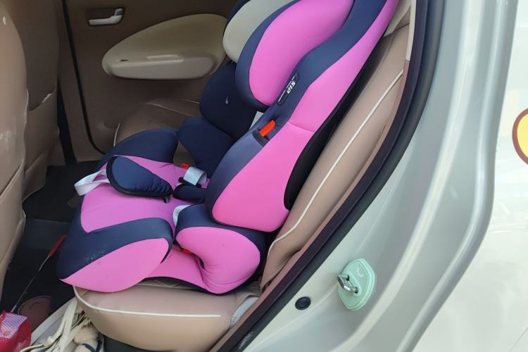Used Wuling Hongguang MINIEV 2025 Four-Door Version Advanced Edition Left Rear Seat