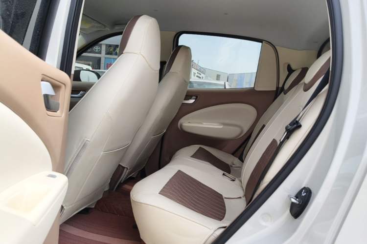 Used Wuling Hongguang MINIEV 2025 Four-Door Version Zhenxiang+ Edition Left Rear Seat
