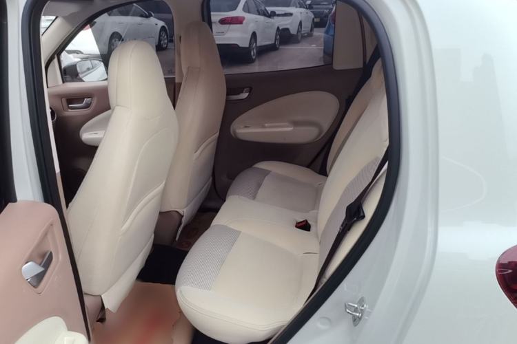 Used Wuling Hongguang MINIEV 2025 Four-Door Version Advanced Edition Left Rear Seat