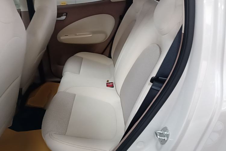 Used Wuling Hongguang MINIEV 2025 Four-Door Version Advanced Edition Left Rear Seat