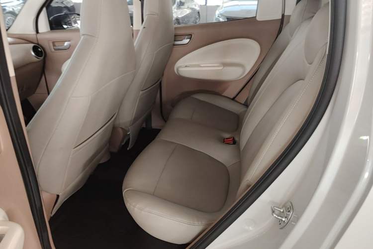 Used Wuling Hongguang MINIEV 2025 Four-Door Version Advanced Edition Left Rear Seat