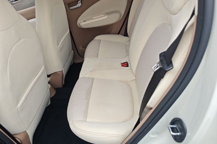 Used Wuling Hongguang MINIEV 2025 Four-Door Version Advanced Edition Left Rear Seat