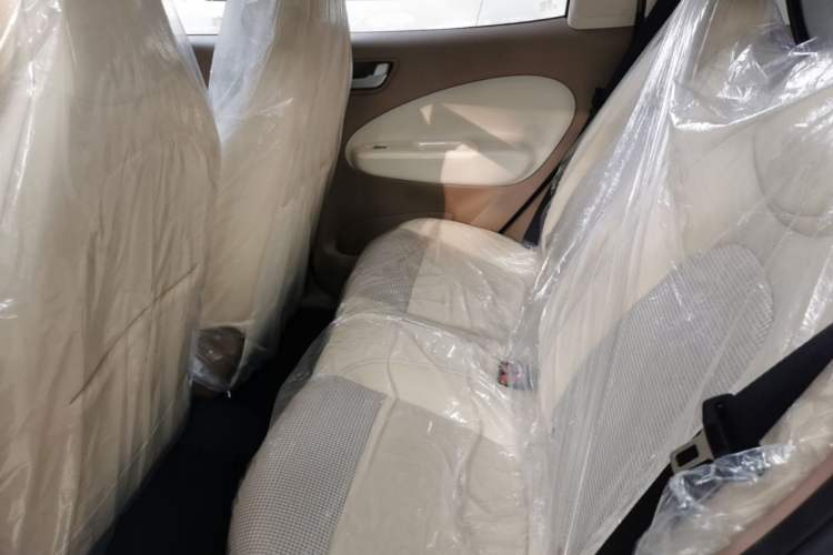 Used Wuling Hongguang MINIEV 2025 Four-Door Version Advanced Edition Left Rear Seat