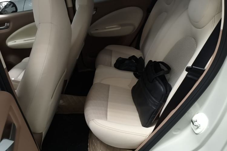 Used Wuling Hongguang MINIEV 2025 Four-Door Version Advanced Edition Left Rear Seat