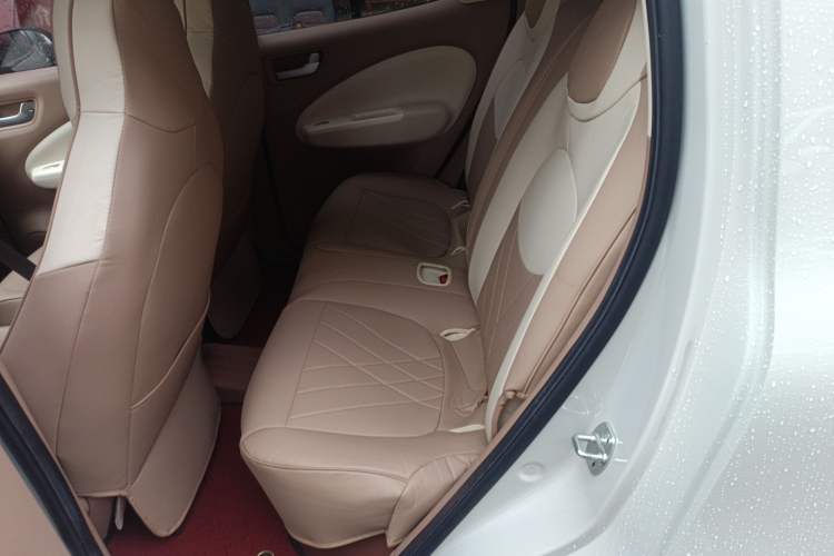 Used Wuling Hongguang MINIEV 2025 Four-Door Version Advanced Edition Left Rear Seat