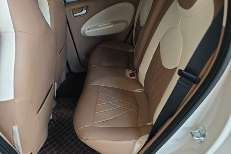 Used Wuling Hongguang MINIEV 2025 Four-Door Version Advanced Edition Left Rear Seat