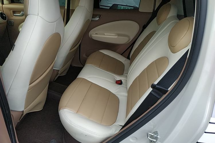 Used Wuling Hongguang MINIEV 2025 Four-Door Version Advanced Edition Left Rear Seat