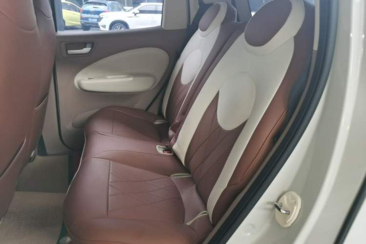 Used Wuling Hongguang MINIEV 2025 Four-Door Version Advanced Edition Left Rear Seat