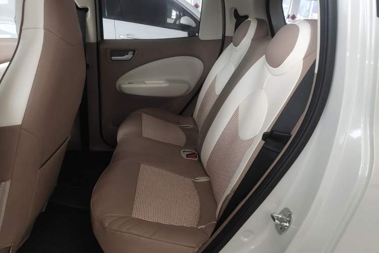 Used Wuling Hongguang MINIEV 2025 Four-Door Version Zhenxiang+ Edition Left Rear Seat
