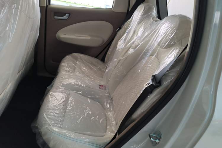 Used Wuling Hongguang MINIEV 2025 Four-Door Version Advanced Edition Left Rear Seat