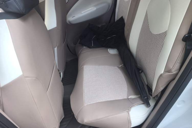 Used Wuling Hongguang MINIEV 2025 Four-Door Version Advanced Edition Left Rear Seat