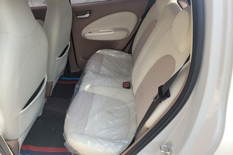 Used Wuling Hongguang MINIEV 2025 Four-Door Version Premium Edition Left Rear Seat