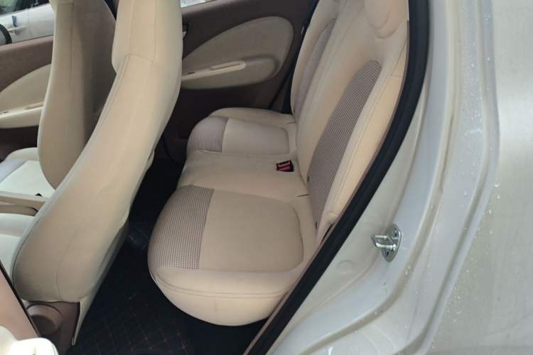 Used Wuling Hongguang MINIEV 2025 Four-Door Version Advanced Edition Left Rear Seat