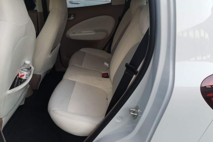 Used Wuling Hongguang MINIEV 2025 Four-Door Version Advanced Edition Left Rear Seat