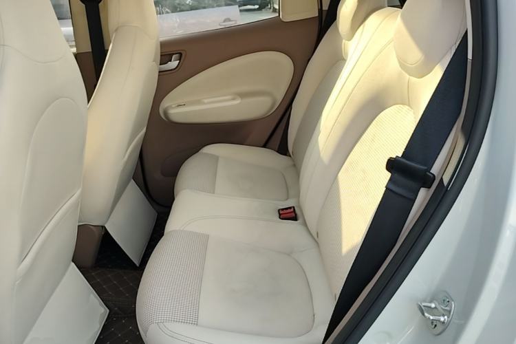 Used Wuling Hongguang MINIEV 2025 Four-Door Version Advanced Edition Left Rear Seat