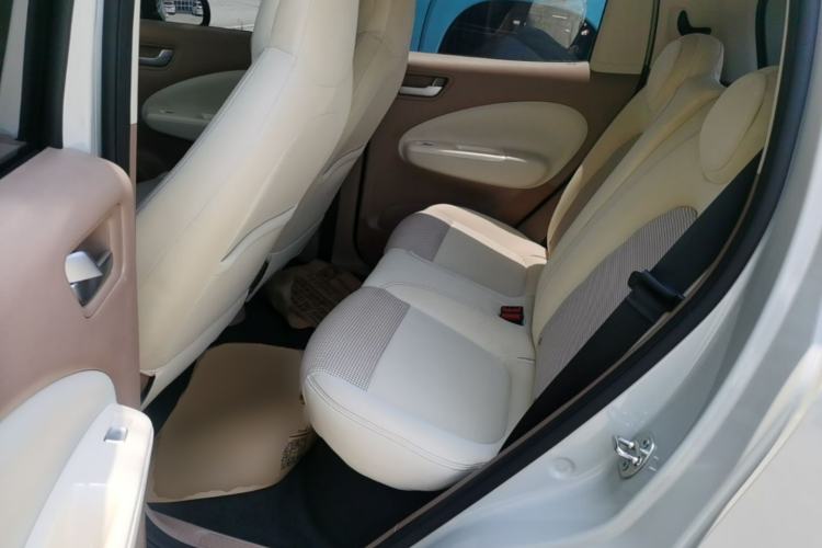 Used Wuling Hongguang MINIEV 2025 Four-Door Version Advanced Edition Left Rear Seat