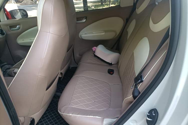 Used Wuling Hongguang MINIEV 2025 Four-Door Version Advanced Edition Left Rear Seat