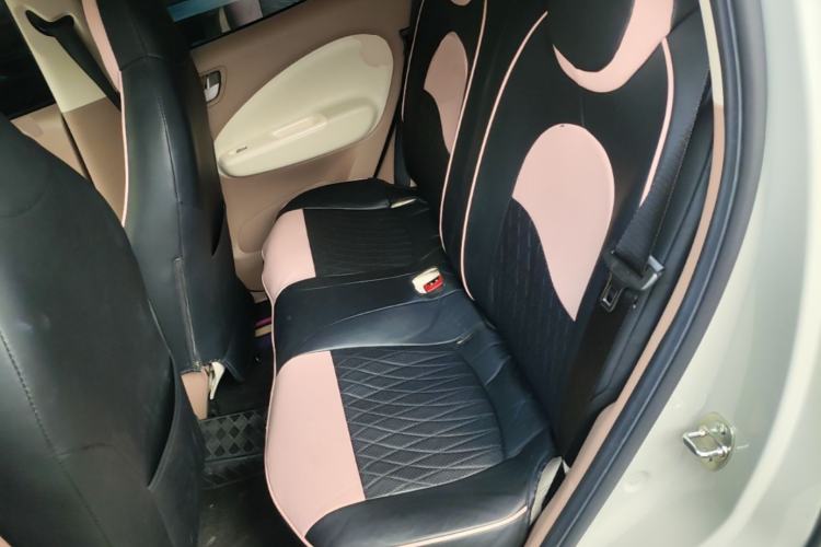 Used Wuling Hongguang MINIEV 2025 Four-Door Version Advanced Edition Left Rear Seat