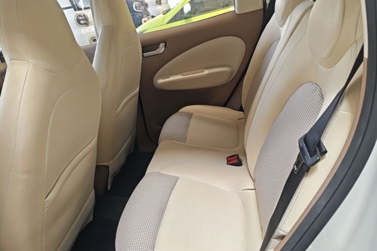 Used Wuling Hongguang MINIEV 2025 Four-Door Version Advanced Edition Left Rear Seat