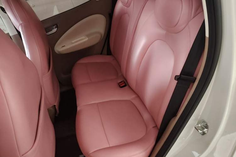 Used Wuling Hongguang MINIEV 2025 Four-Door Version Advanced Edition Left Rear Seat