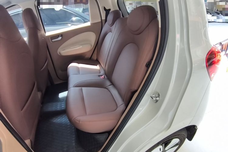 Used Wuling Hongguang MINIEV 2025 Four-Door Version Advanced Edition Left Rear Seat