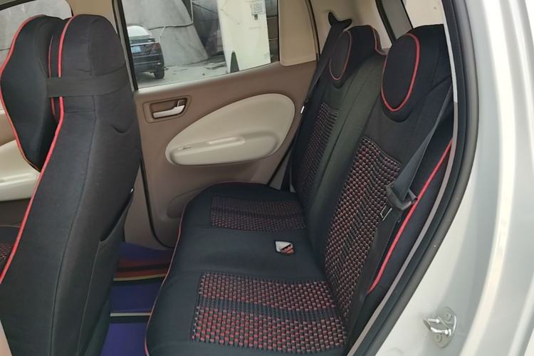Used Wuling Hongguang MINIEV 2025 Four-Door Version Advanced Edition Left Rear Seat