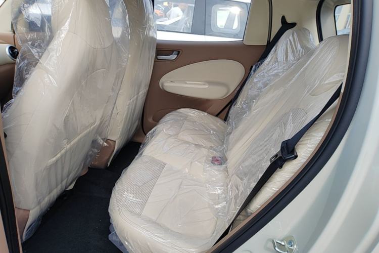 Used Wuling Hongguang MINIEV 2025 Four-Door Version Advanced Edition Left Rear Seat