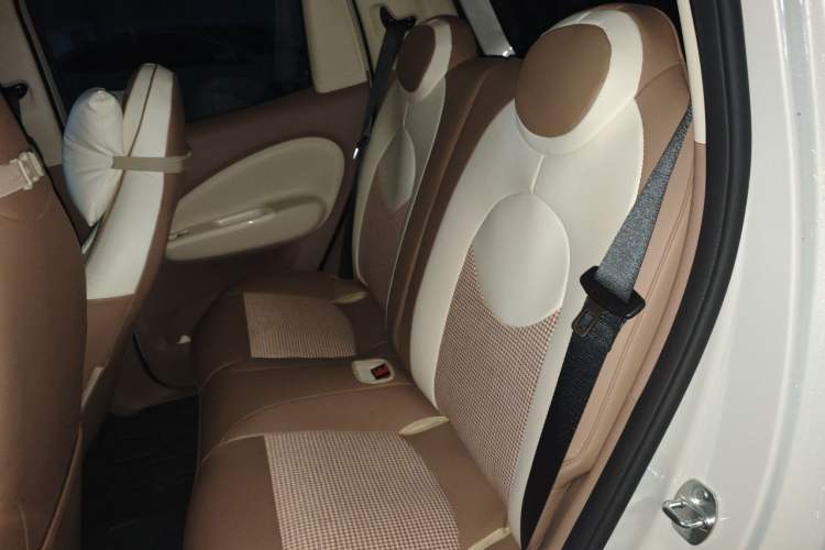 Used Wuling Hongguang MINIEV 2025 Four-Door Version Advanced Edition Left Rear Seat