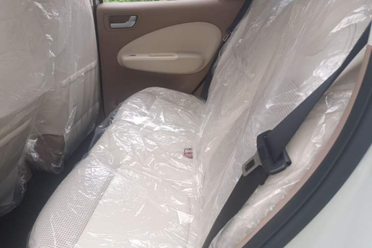 Used Wuling Hongguang MINIEV 2025 Four-Door Version Advanced Edition Left Rear Seat