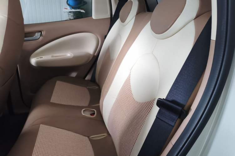 Used Wuling Hongguang MINIEV 2025 Four-Door Version Advanced Edition Left Rear Seat