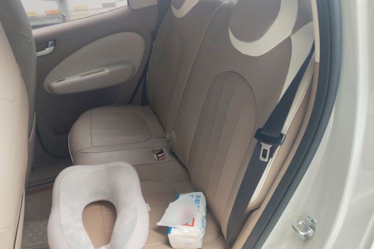 Used Wuling Hongguang MINIEV 2025 Four-Door Version Advanced Edition Left Rear Seat