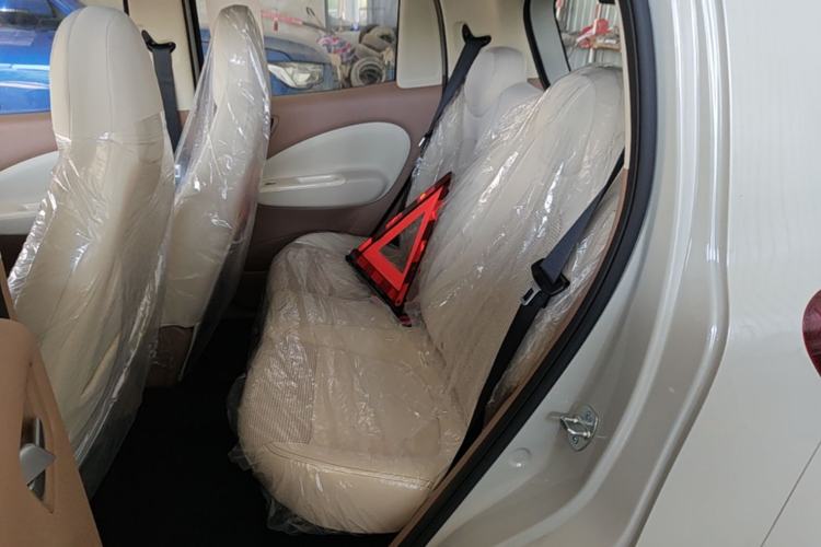 Used Wuling Hongguang MINIEV 2025 Four-Door Version Advanced Edition Left Rear Seat
