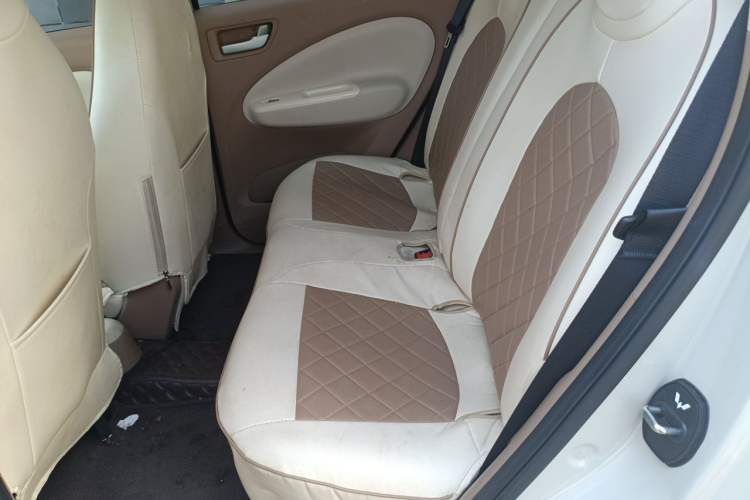 Used Wuling Hongguang MINIEV 2025 Four-Door Version Advanced Edition Left Rear Seat