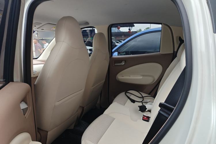 Used Wuling Hongguang MINIEV 2025 Four-Door Version Zhenxiang+ Edition Left Rear Seat