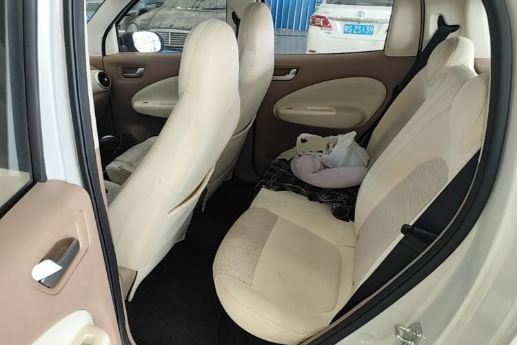 Used Wuling Hongguang MINIEV 2025 Four-Door Version Advanced Edition Left Rear Seat