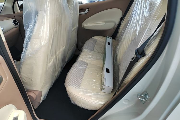 Used Wuling Hongguang MINIEV 2025 Four-Door Version Advanced Edition Left Rear Seat